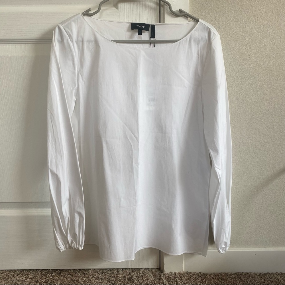 Never worn Theory shirt